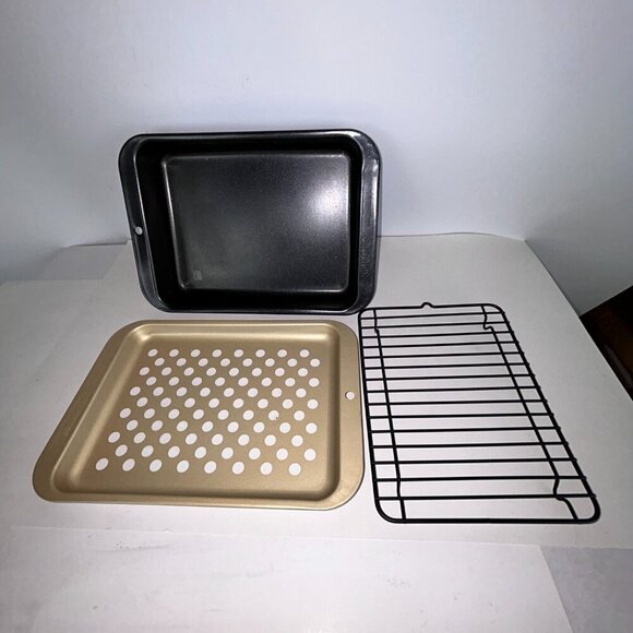 Nordic Ware Naturals Compact Nonstick Crisper Tray, Baking Pan and Rack Set - Picture 3 of 10